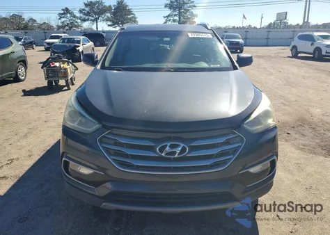 2017 Hyundai Santa Fe Sport z USA, uszkodzony, nr VIN 5XYZU3LB4HG464053